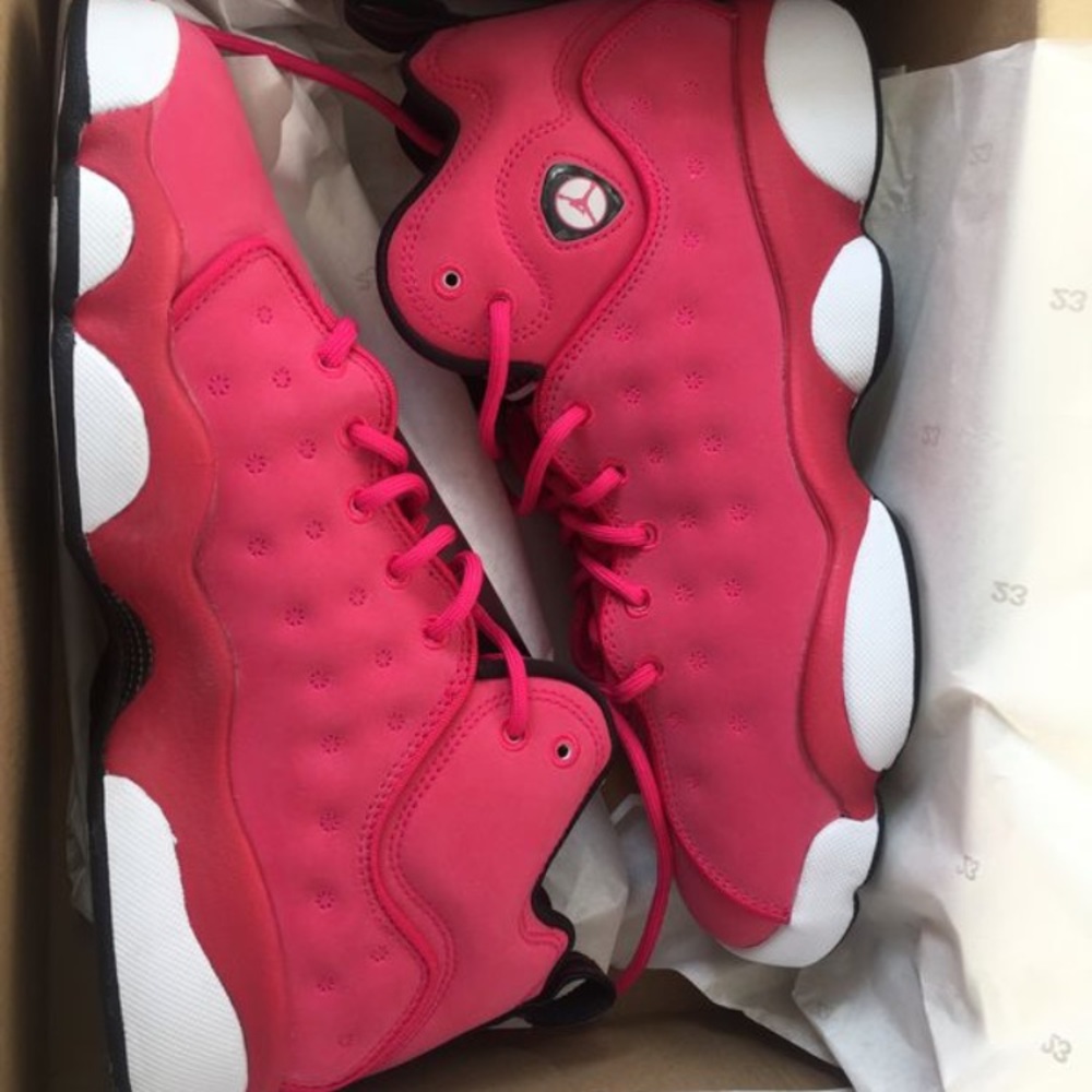 Jordan’s 6.5 youth or firs 7.5 women